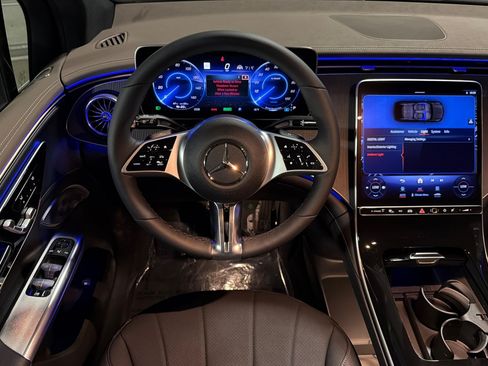 New 2027 Mercedes-Benz EQE 320+ SUV image 13