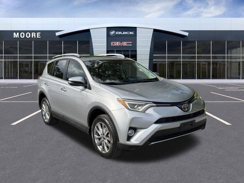 Used 2016 Toyota RAV4 Limited FWD image 3