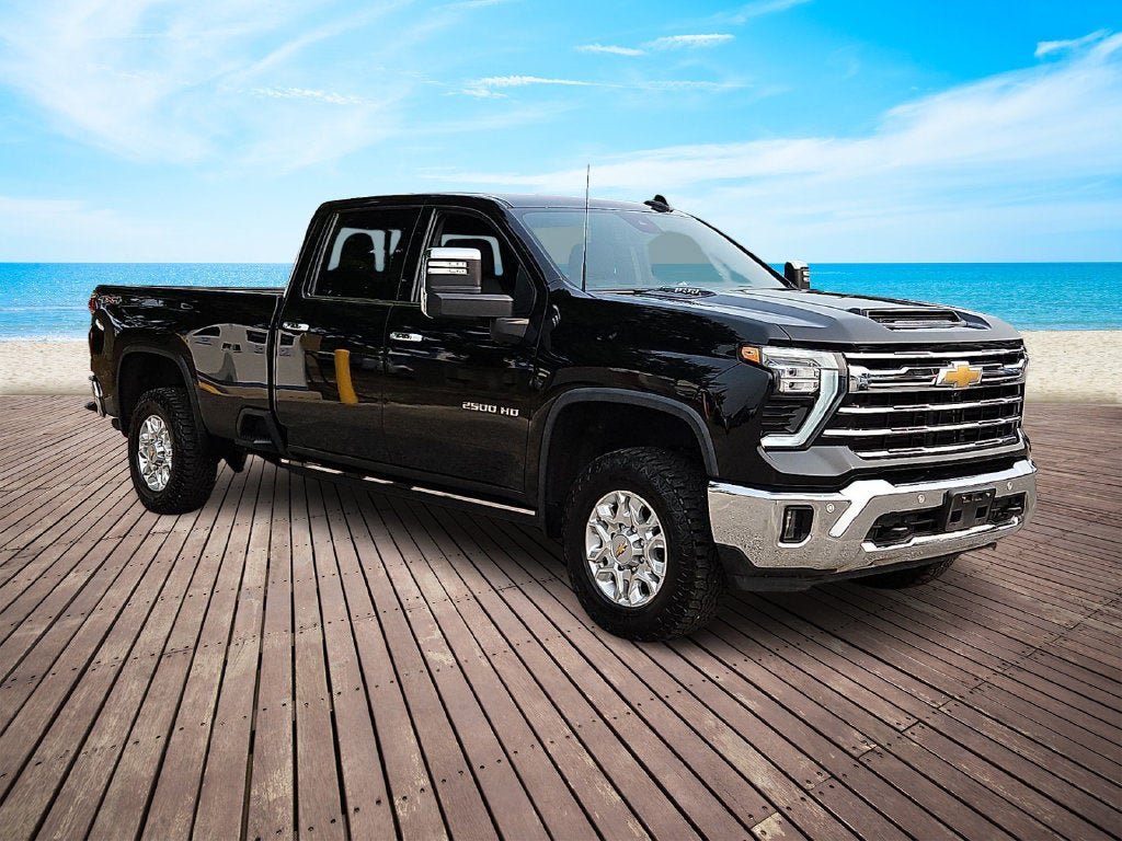 Certified 2024 Chevrolet Silverado 2500 LTZ w/ LTZ Plus Package AWD/4WD image 3