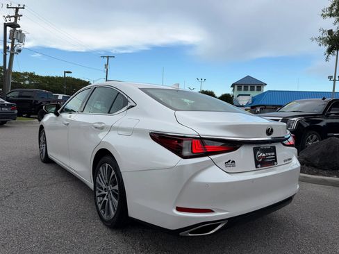 Used 2019 Lexus ES 350 w/ Premium Package FWD image 9