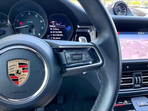 Used 2024 Porsche Macan AWD/4WD image 15