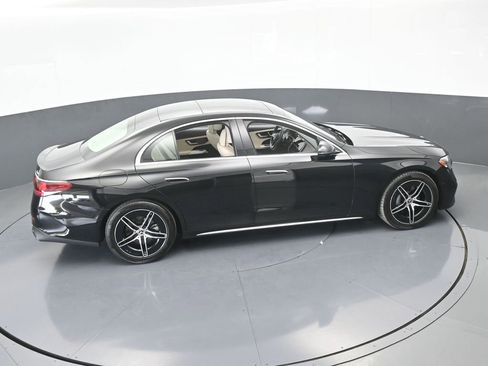 Used 2025 Mercedes-Benz E 350 4MATIC Sedan image 57
