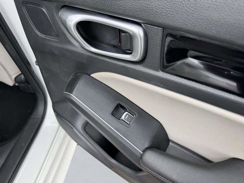Used 2024 Honda Civic Touring image 36