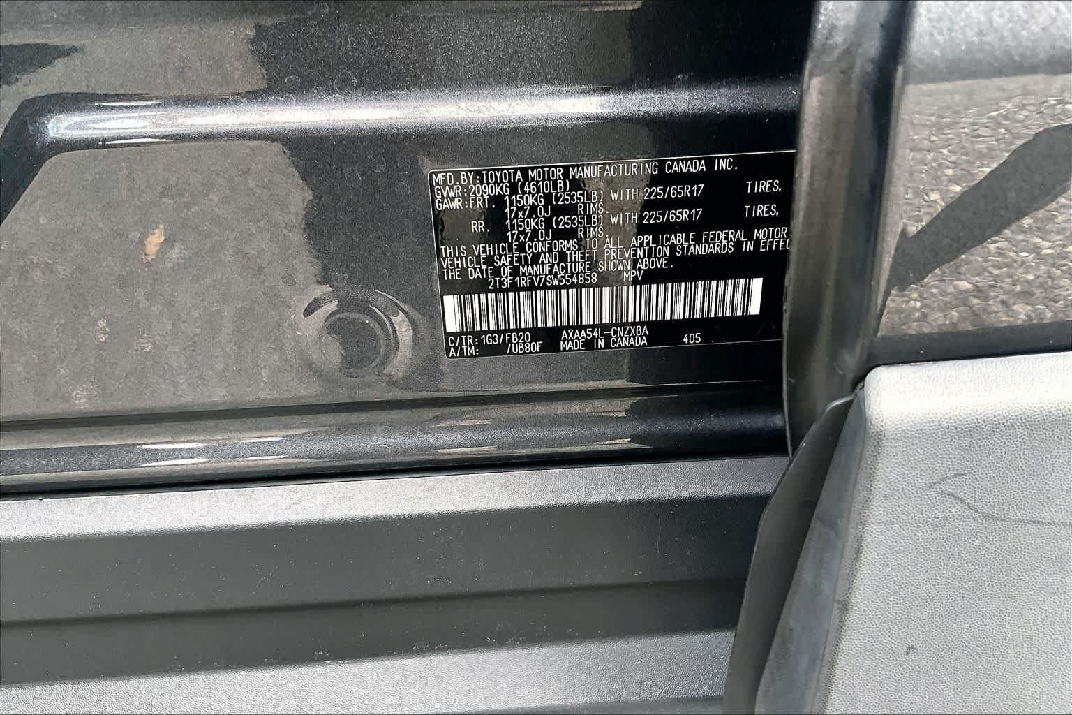Used 2025 Toyota RAV4 LE AWD/4WD image 36