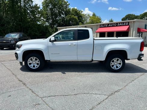 Used 2021 Chevrolet Colorado LT w/ Fleet Safety Package image 11