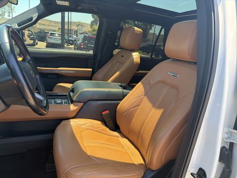 Used 2022 Ford Expedition Max Platinum AWD/4WD image 24