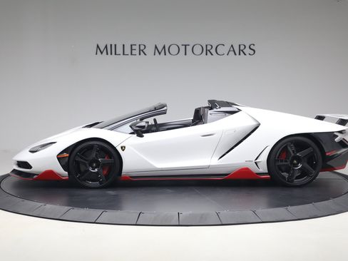 Used 2017 Lamborghini Centenario LP 770-4 AWD/4WD image 7
