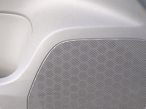 Used 2012 Honda CR-V LX image 27