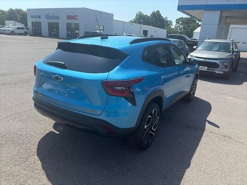 New 2026 Chevrolet Trax RS FWD image 6