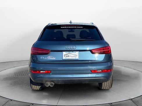 Used 2018 Audi Q3 2.0T Premium w/ Convenience Package image 4