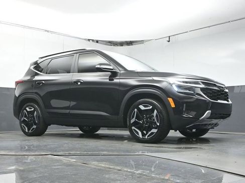Used 2025 Kia Seltos SX w/ SX Sunroof Package AWD/4WD image 41