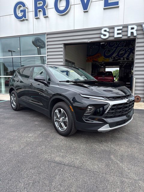 Used 2024 Chevrolet Blazer LT w/ LPO, Floor Liner Package FWD image 8