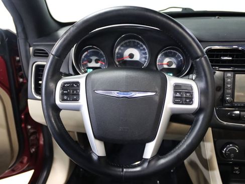 Used 2013 Chrysler 200 Limited FWD image 38