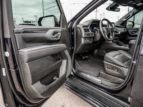 Used 2023 Chevrolet Tahoe RST w/ RST Performance Edition image 28