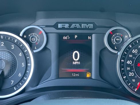 New 2026 RAM 1500 Express RWD image 25