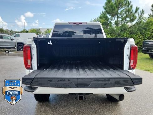Certified 2023 GMC Sierra 3500 Denali w/ Denali Ultimate Package AWD/4WD image 5