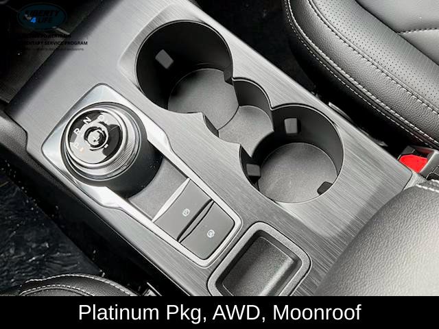Used 2025 Ford Escape Platinum w/ Premium Technology Package AWD/4WD image 27