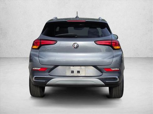 Used 2020 Buick Encore GX Essence image 7