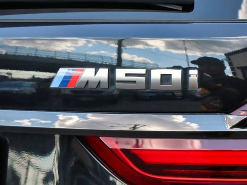 Used 2021 BMW X7 M50i w/ Dynamic Handling Package AWD/4WD image 80