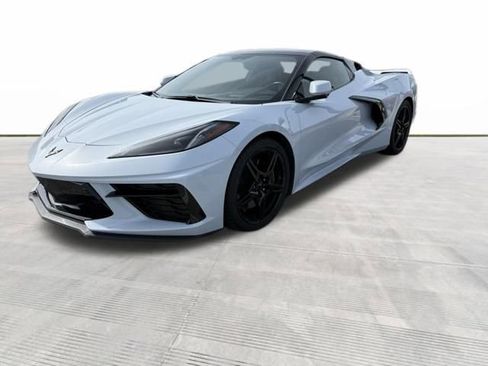 Used 2023 Chevrolet Corvette Stingray Preferred Conv w/ Z51 Performance Package RWD image 3