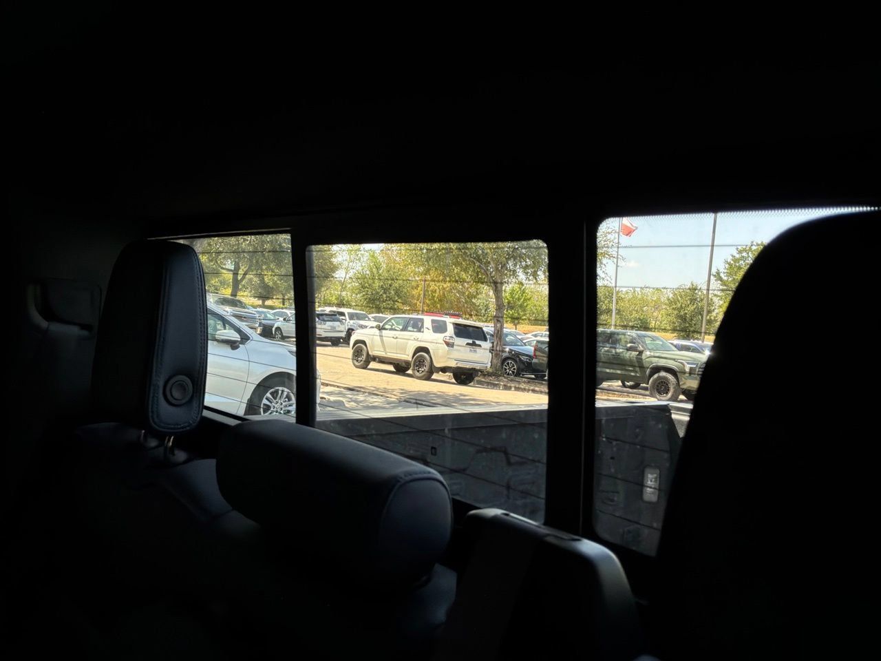 Used 2023 Chevrolet Silverado 1500 High Country AWD/4WD image 18