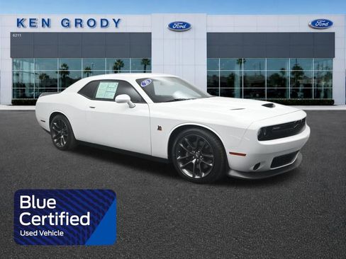 Used 2020 Dodge Challenger R/T Scat Pack RWD image 1