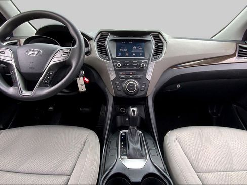 Used 2017 Hyundai Santa Fe Sport FWD image 15