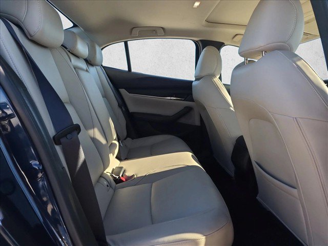 Used 2023 MAZDA MAZDA3 s FWD image 19