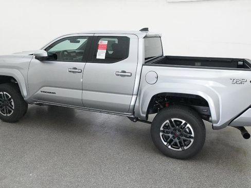 New 2026 Toyota Tacoma TRD Sport image 17