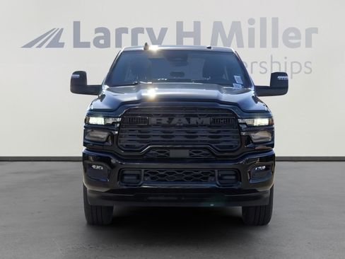 New 2026 RAM 2500 Big Horn AWD/4WD image 9