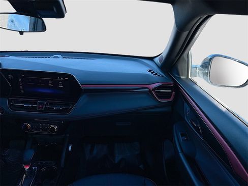 Used 2025 Chevrolet TrailBlazer RS image 22