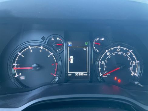 Used 2021 Toyota 4Runner SR5 RWD image 10