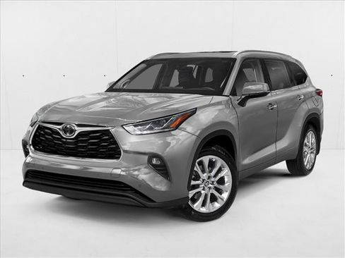 Used 2021 Toyota Highlander Limited FWD image 1