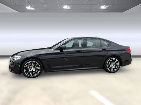 Used 2020 BMW 540i xDrive w/ M Sport Package AWD/4WD image 2