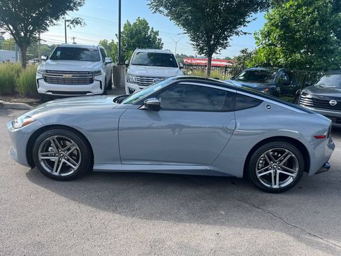 Certified 2026 Nissan Z Sport w/ Floor Mat Package RWD image 4