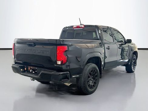 Used 2025 Chevrolet Colorado W/T w/ WT Custom Package RWD image 4