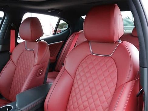 Used 2025 Genesis G70 3.3T Advanced w/ Sport Prestige Package image 11