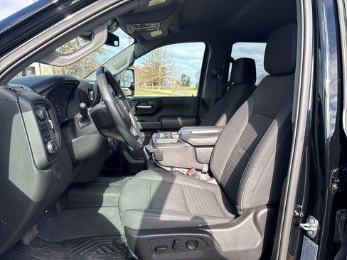 Certified 2024 Chevrolet Silverado 2500 Custom w/ Custom Value Package image 12