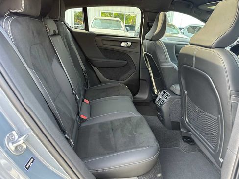 Certified 2023 Volvo C40 P8 Recharge Ultimate AWD/4WD image 13