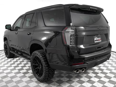 Used 2026 Chevrolet Tahoe Z71 w/ Comfort Package AWD/4WD image 7