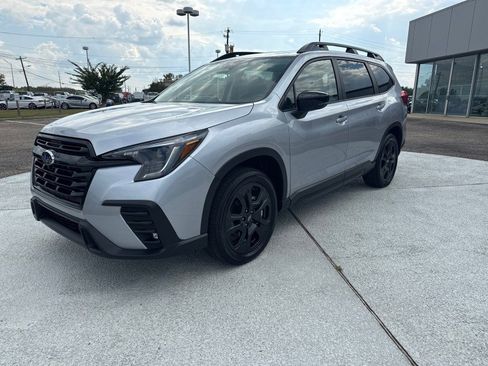 New 2025 Subaru Ascent Bronze Edition image 2