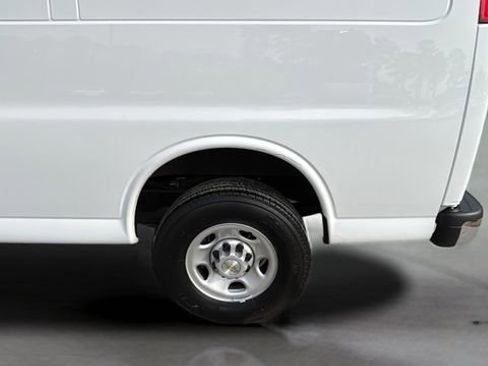 Used 2024 Chevrolet Express 2500 Work Van w/ Driver Convenience Package image 32