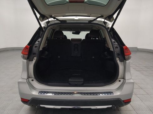 Used 2018 Nissan Rogue SL FWD image 29