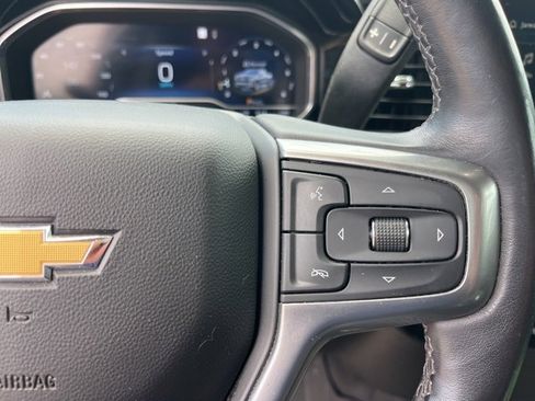 Used 2022 Chevrolet Silverado 1500 LT image 18