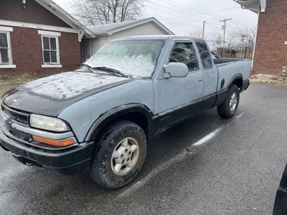 Used 2003 Chevrolet S10 Pickup LS