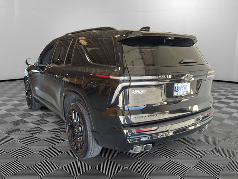 Used 2026 Chevrolet Traverse RS w/ LPO, Floor Liner Package AWD/4WD image 3