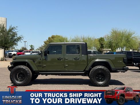 Used 2021 Jeep Gladiator Willys image 14