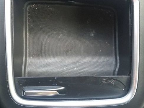 Used 2022 Chrysler Pacifica Touring-L FWD image 40