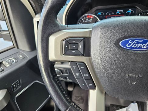 Certified 2022 Ford F250 Lariat w/ Lariat Ultimate Package image 10