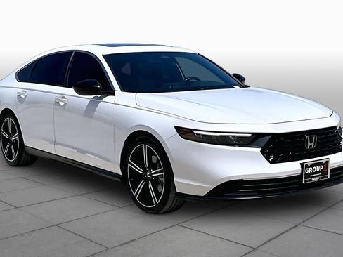 Used 2023 Honda Accord Sport image 5